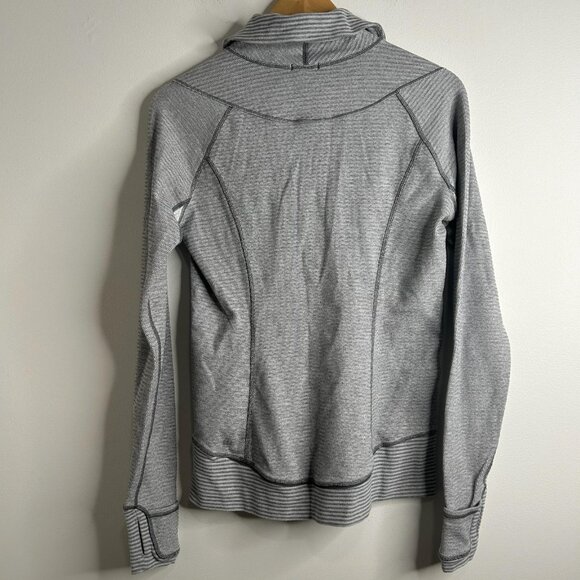 Lululemon Think Fast Pullover Long Sleeve Sweatshirt Womens Medium Gray 1/4 Zip - Picture 5 of 9